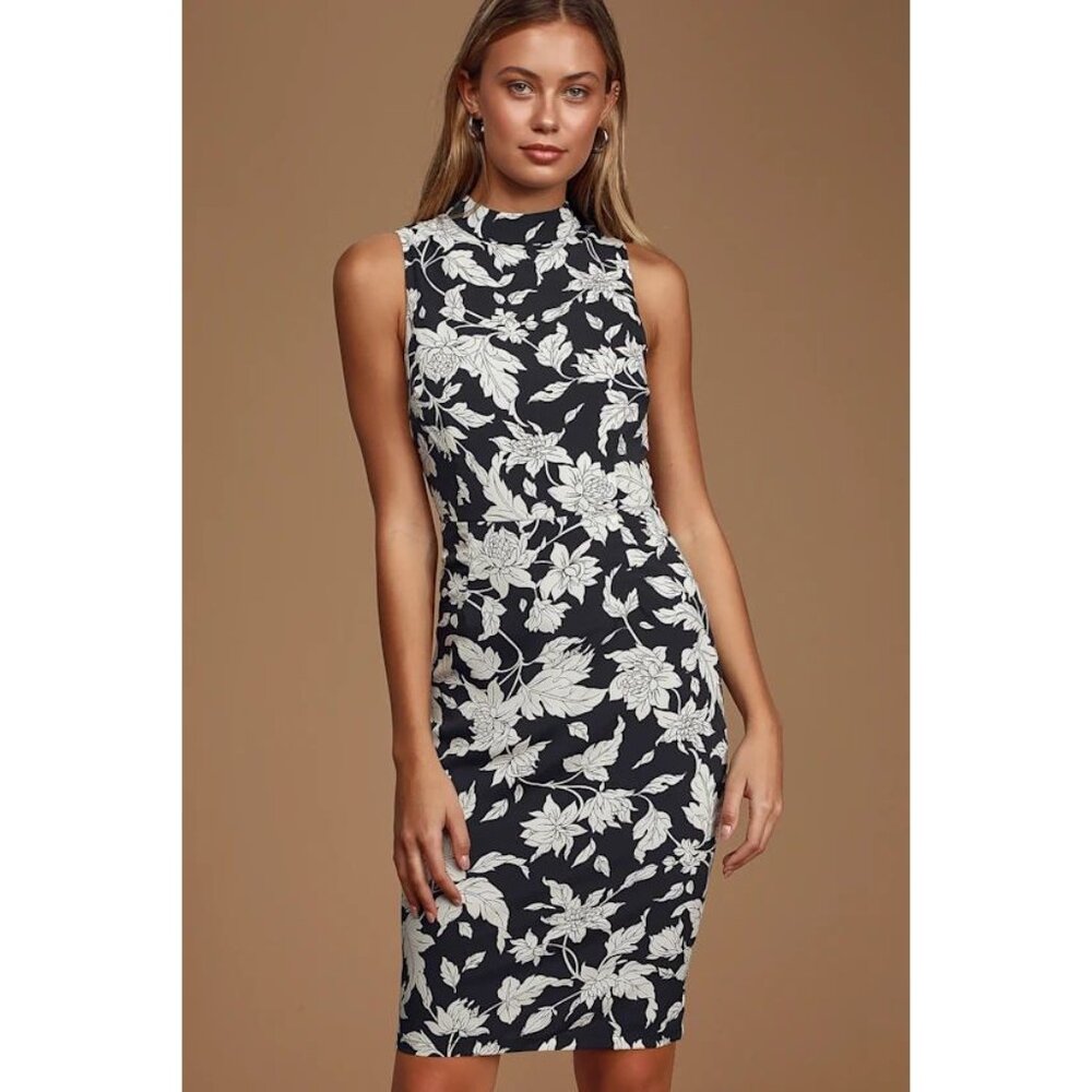 LULUS Dress - Picture 4 of 9